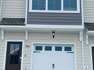 806 Taylor Dr, Chapel Hill, TN 37034