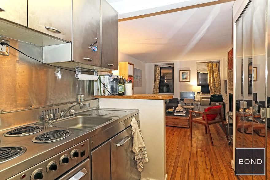 2nd image of 113 Sullivan St APT 3DF
