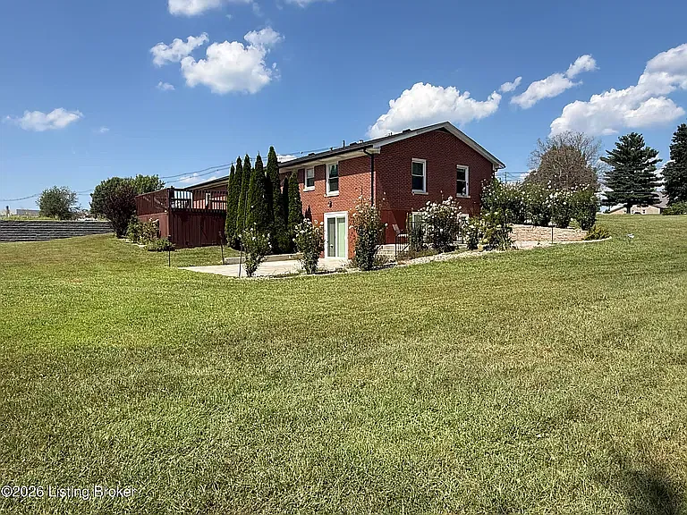 E Dixie Ave, Elizabethtown — Photo 4
