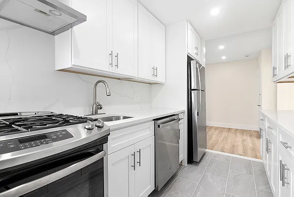 Rented by Keller Williams NYC | media 7
