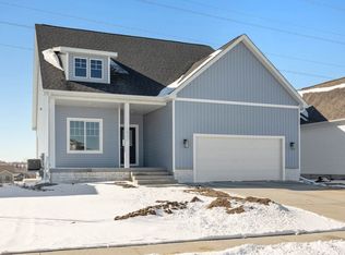 1922 28th Ct SW, Altoona, IA 50009
