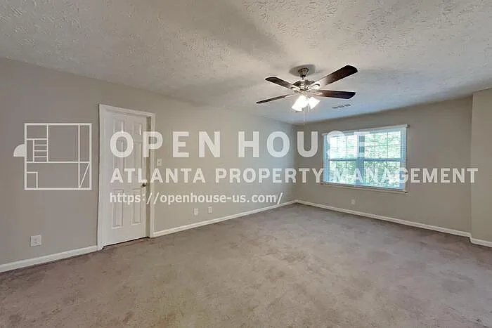2922 Melton Ct SW — Photo 12