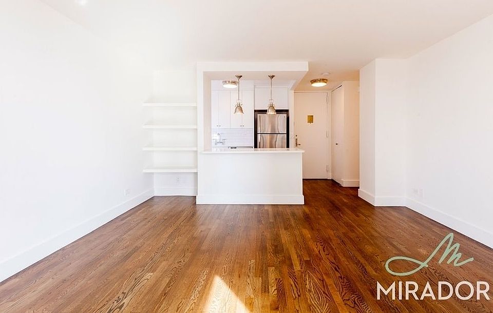 1st image of 330 E 39th St APT 23R