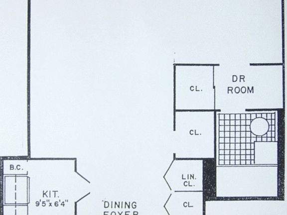 2nd image of 70-25 Yellowstone Blvd #11P