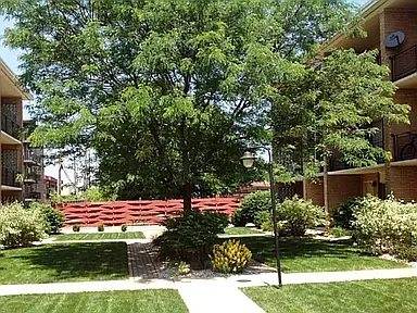 Ridge Garden Apartments