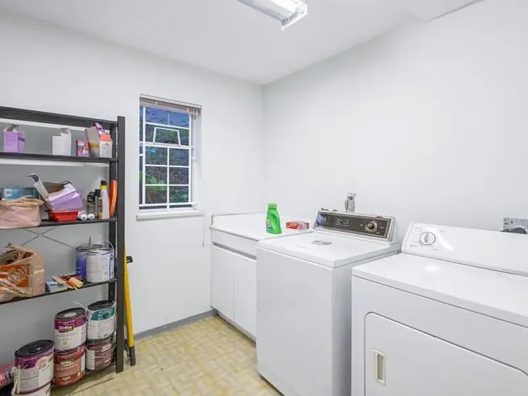 7989 Cambie St — Photo 12