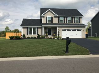 6446 Erica Trl, Victor, NY 14564