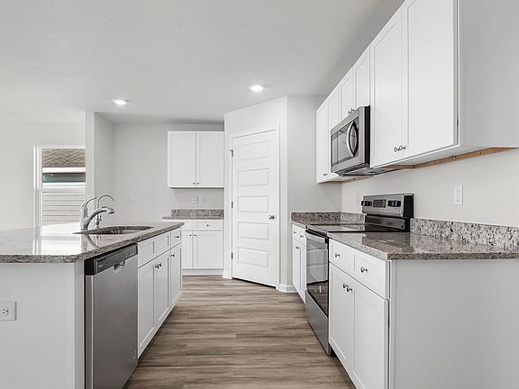 4th image of 4098 Gulliver Dr