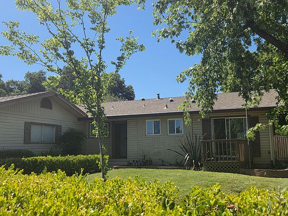 3rd image of 6546 Greencreek Way