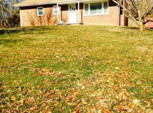 748 Boones Station Rd, Johnson City, TN 37615