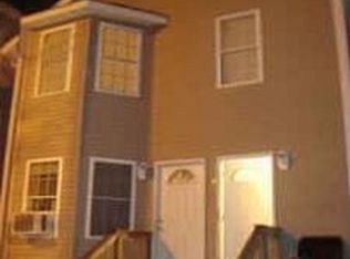 30 Vinton St, Providence, RI 02909