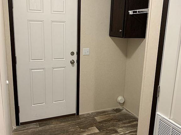 4th image of 47 Bluebird Hill Dr #187