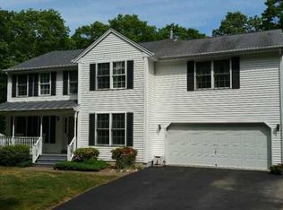 82 E Quail Run, Charlestown, RI 02813