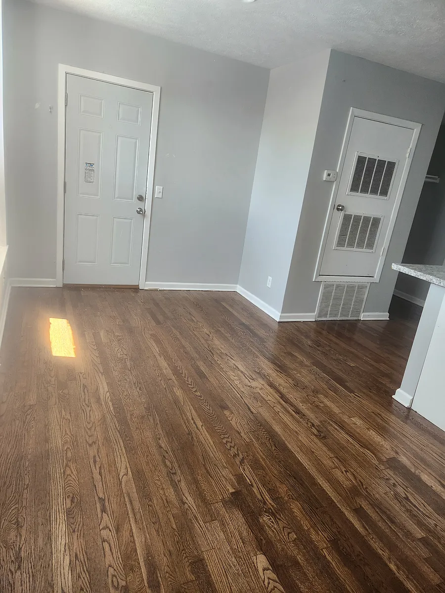 Building Photo - 2711 Leavenworth St #1