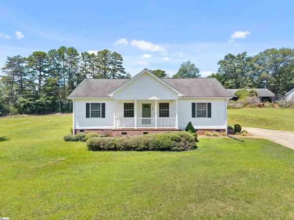130 Old Locust Hill Rd, Taylors, SC 29687