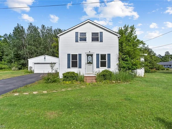 7578 Harmon Rd, Conneaut, OH 44030