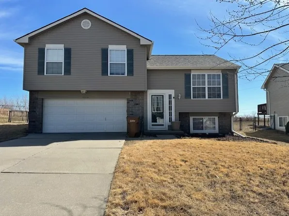 14509 S 27th St, Bellevue, NE 68123
