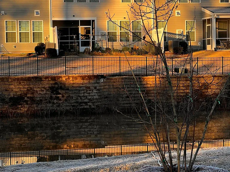 Craigmeade Dr — Photo 15