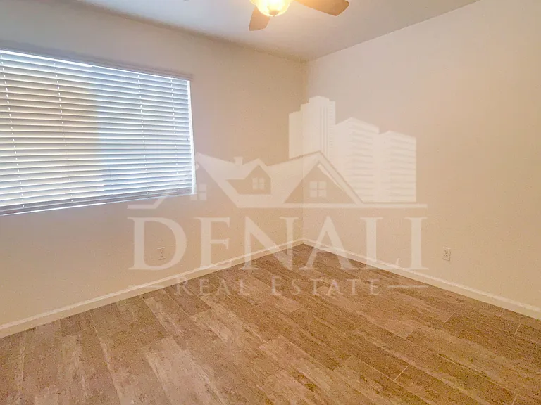 1065 W 1st St #204 — Photo 12