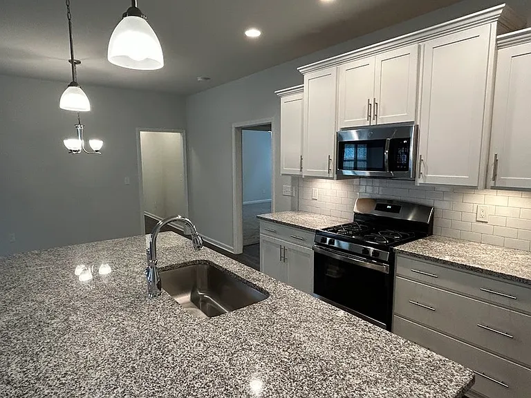 115 Pomelo St — Photo 11