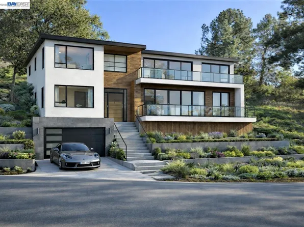 6842 Armour Dr, Oakland, CA 94611