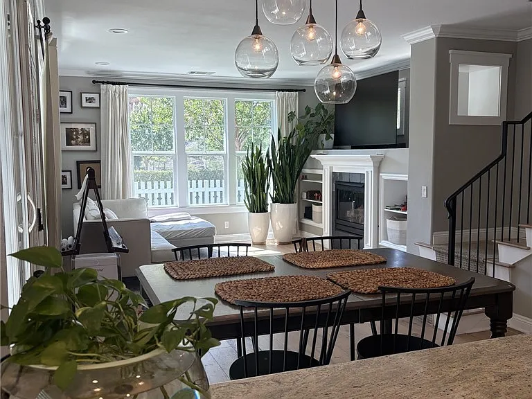 9 Ivy Gate Ln — Photo 4