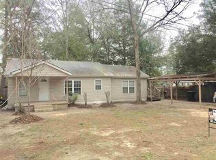 16723 SW Warren St, Blountstown, FL 32424