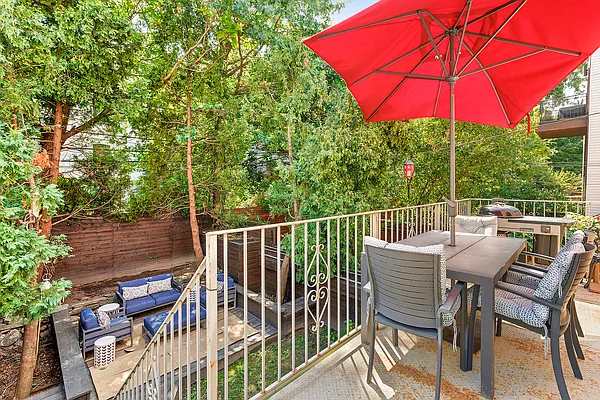 Outdoor, photo 1
