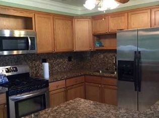 10235 SW 212th St, Cutler Bay, FL 33189