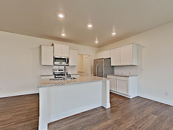 5th image of 10307 21st Pl SE