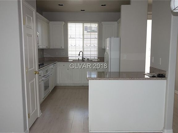 4th image of 6176 Sierra Mist Ave