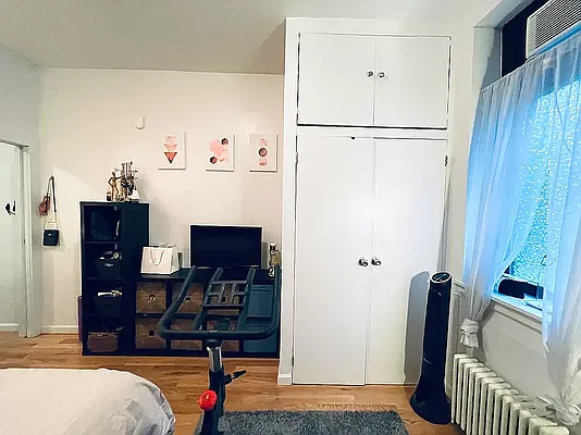 Rented by Ovation Properties, LLC | media 6