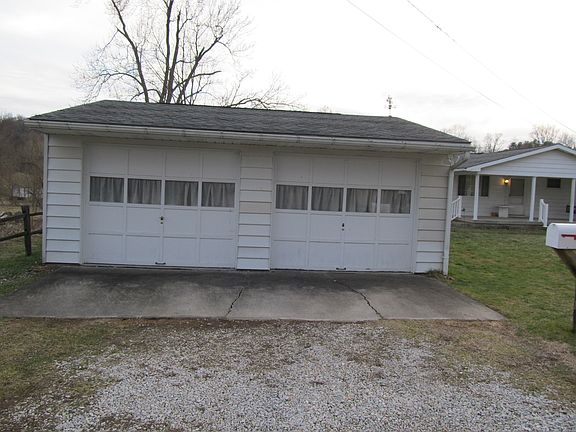 2nd image of 111 Helen Ave