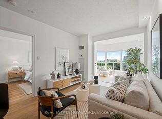 600 Queens Quay W #1030, Toronto, ON M5V 3M3