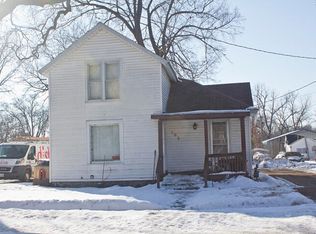 105 Pokagon St, Dowagiac, MI 49047