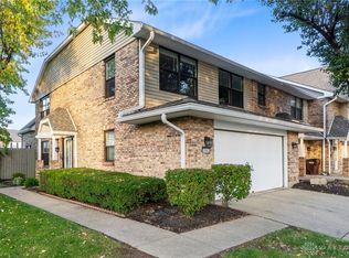 3862 S Chalet Cir, Dayton, OH 45431
