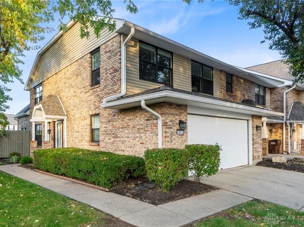 3862 S Chalet Cir, Dayton, OH 45431