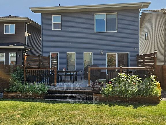 3rd image of 40 Jamison Cres