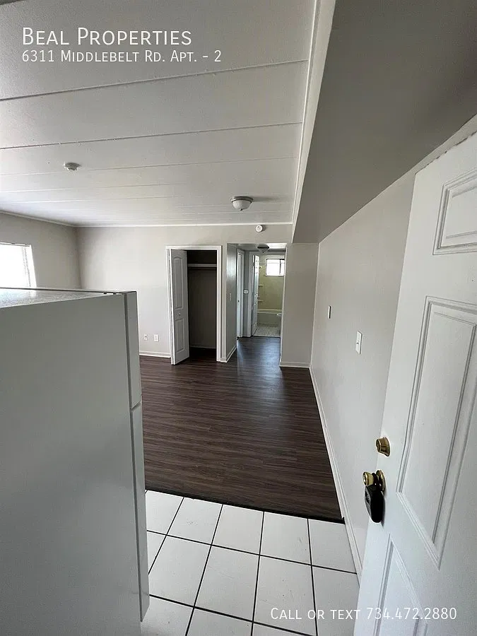 1 bed, 550 sqft, $945 — Photo 2