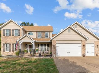 806 Wheatridge Ct, Defiance, MO 63341