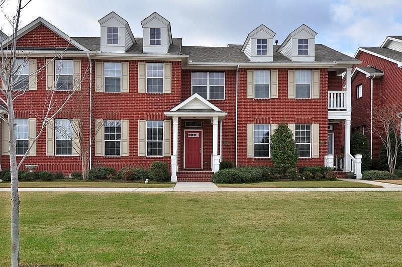 1st image of 8028 Mimosa Dr