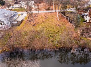 9351 Falling Waters Dr W, Burr Ridge, IL 60527