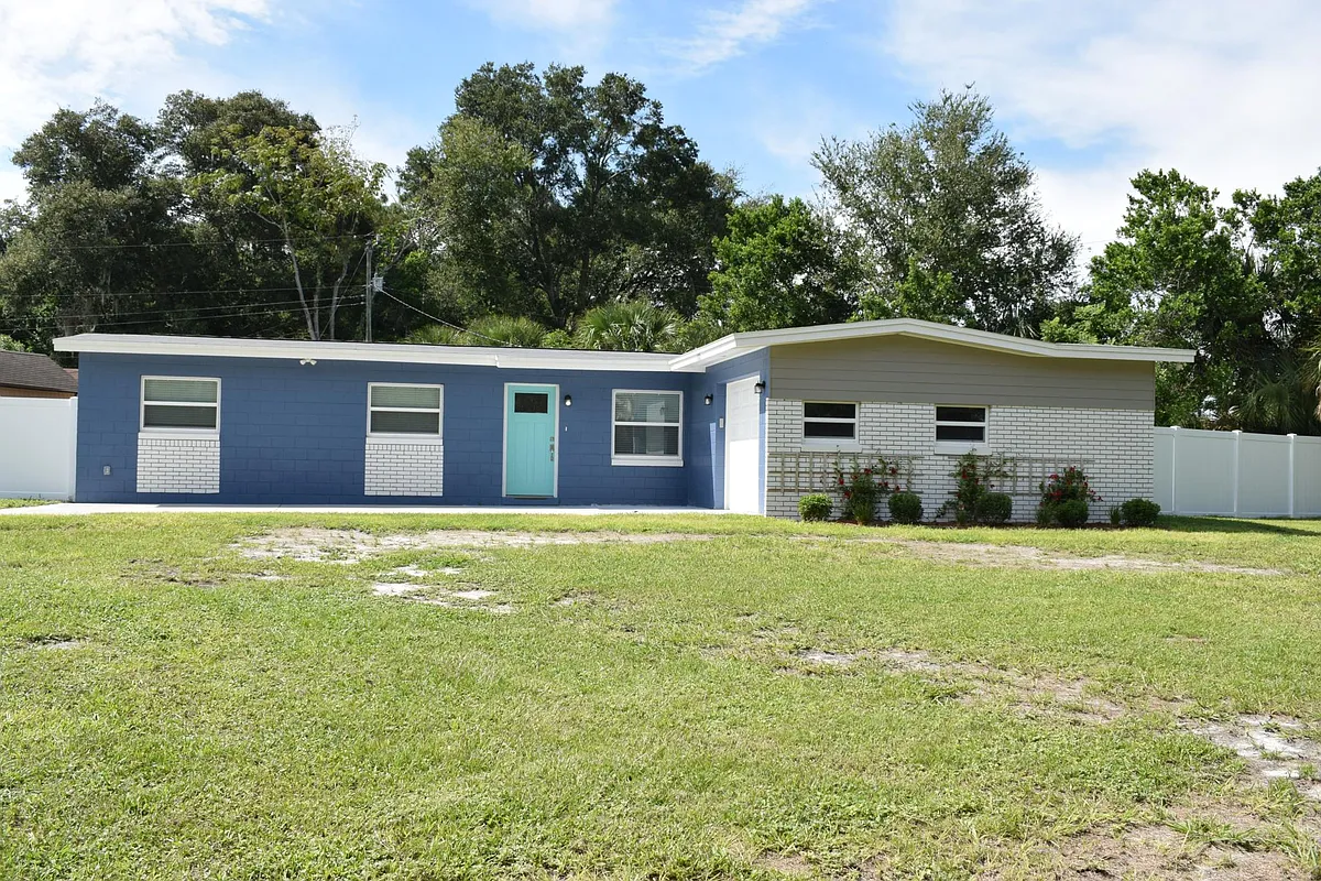 Building Photo - 102 Driftwood Ln