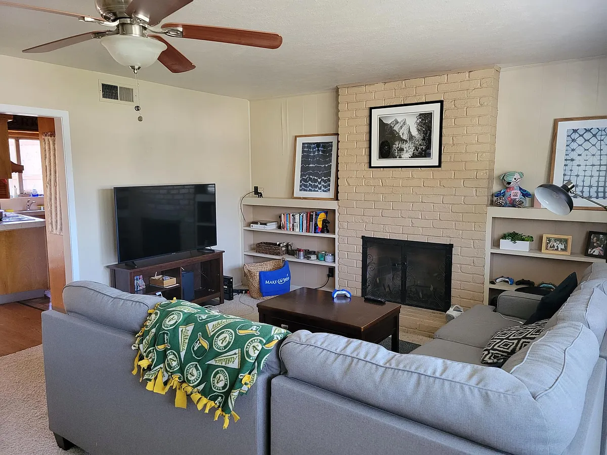 Building Photo - 4051 Parkside Ct