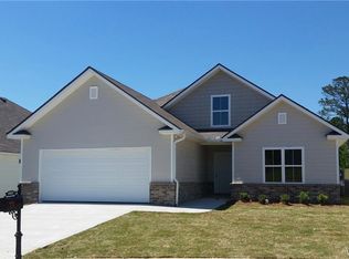 13020 Rolling Meadows Cir #193, Northport, AL 35473