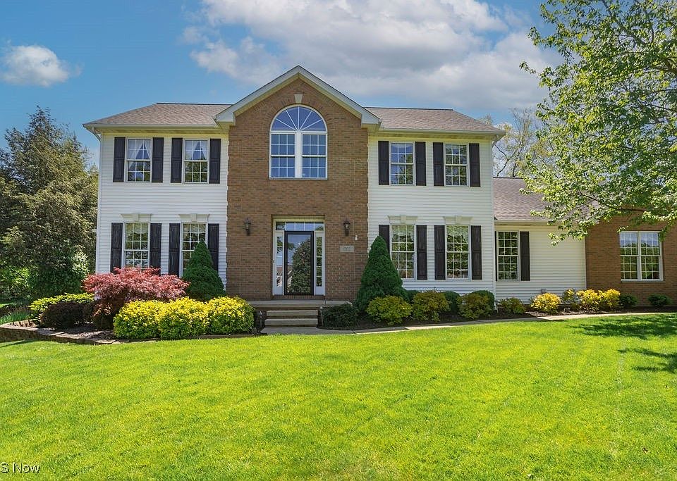 1st image of 681 Tamarac Trl