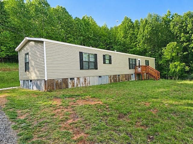 1st image of 49 Gladstone Ln