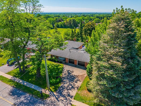 2nd image of 18 Pancake Ln