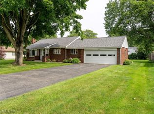 221 Nesbitt St, Poland, OH