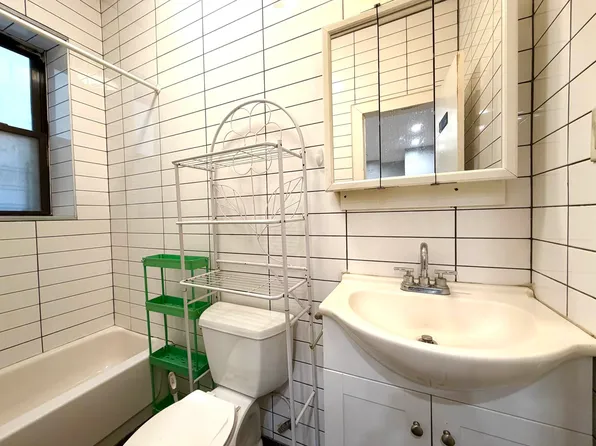 1610 Bedford Avenue image 7 of 12